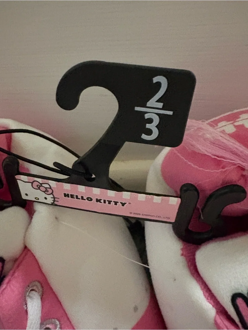 Hello Kitty Pink and White Kids Plush Lace-Up Slippers Sz 2-3